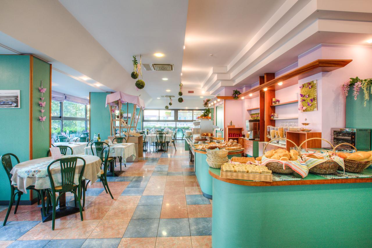 Hotel Nevada 벨레지아아지마리나 외부 사진