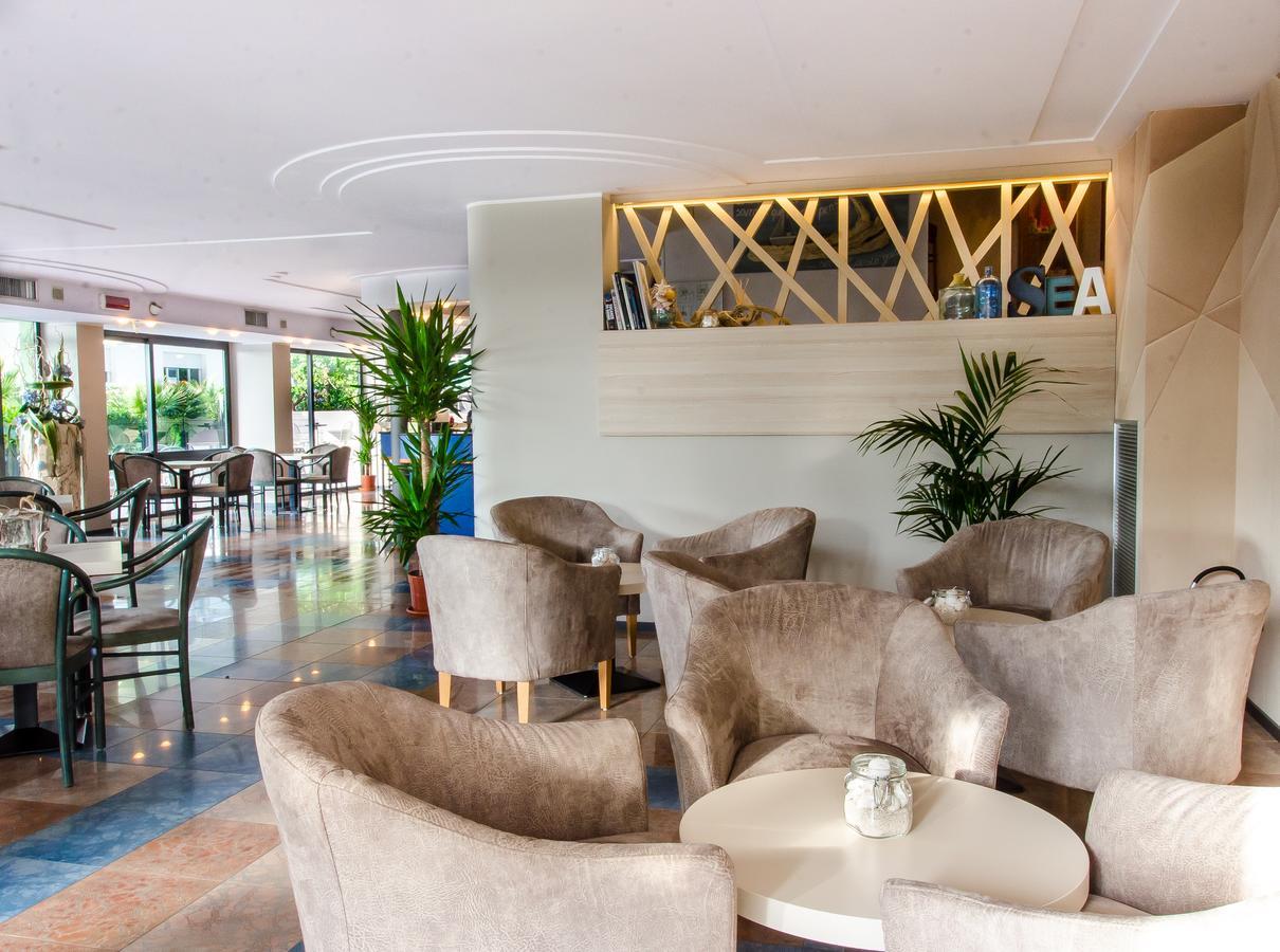 Hotel Nevada 벨레지아아지마리나 외부 사진
